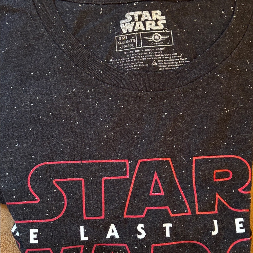 Star Wars Black Tee with Red Outline Graphic